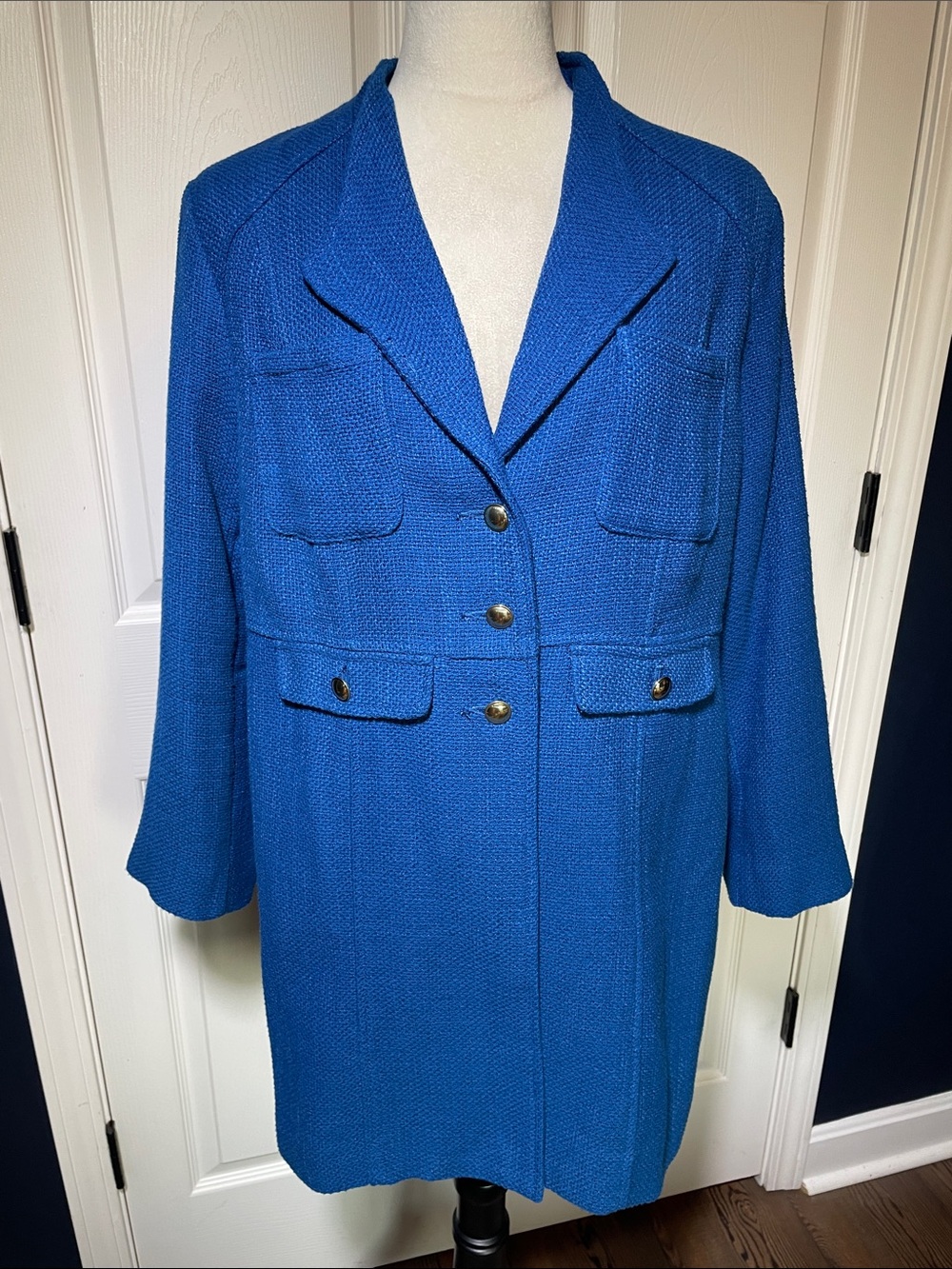 NWT Chico’s Blue Tweed Utility Coat Jacket 4 Pockets Gold Crest Buttons Sz L